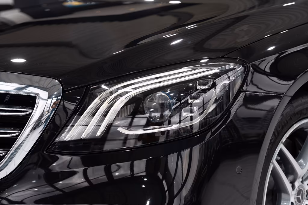 Mercedes-Benz S 560