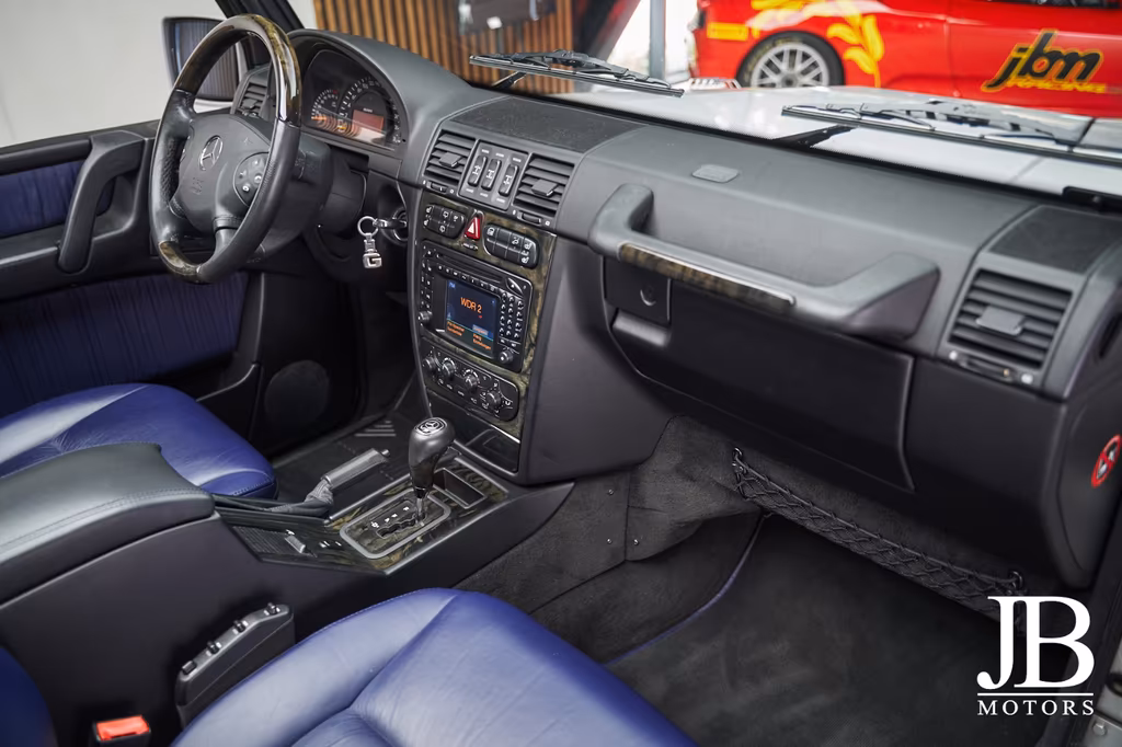 Mercedes-Benz G 500