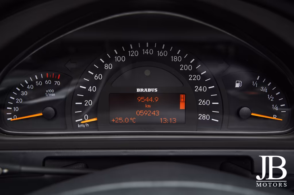 Mercedes-Benz G 500