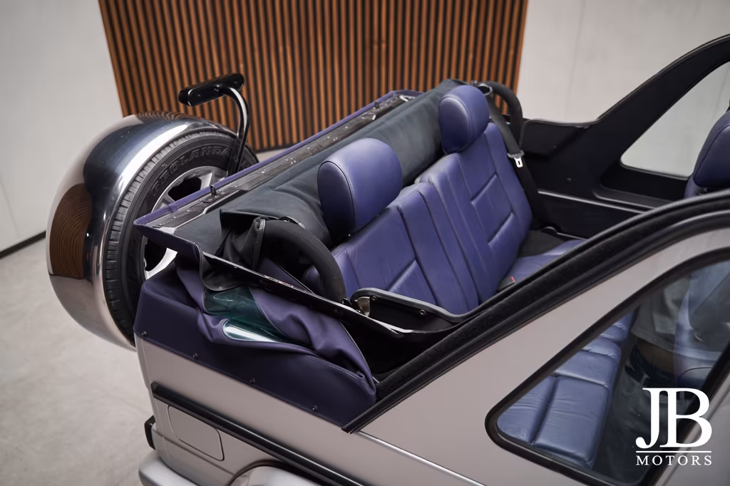 Mercedes-Benz G 500