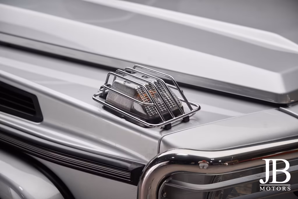 Mercedes-Benz G 500
