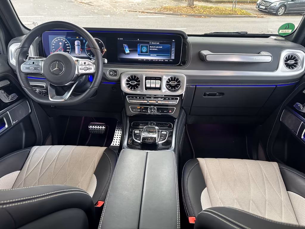 Mercedes-Benz G 400