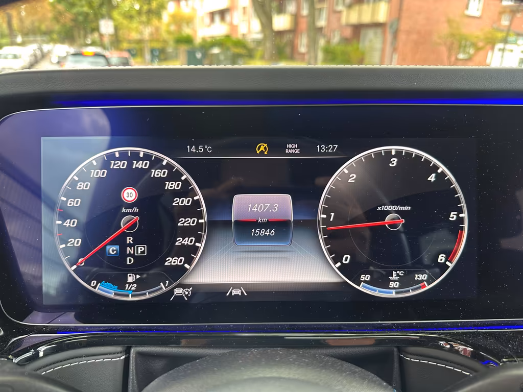 Mercedes-Benz G 400