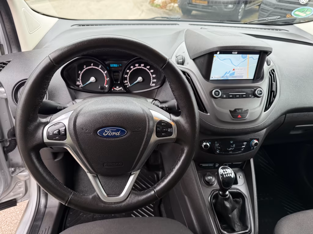 Ford Transit Courier