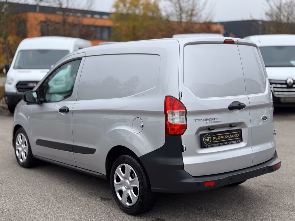 Ford Transit Courier
