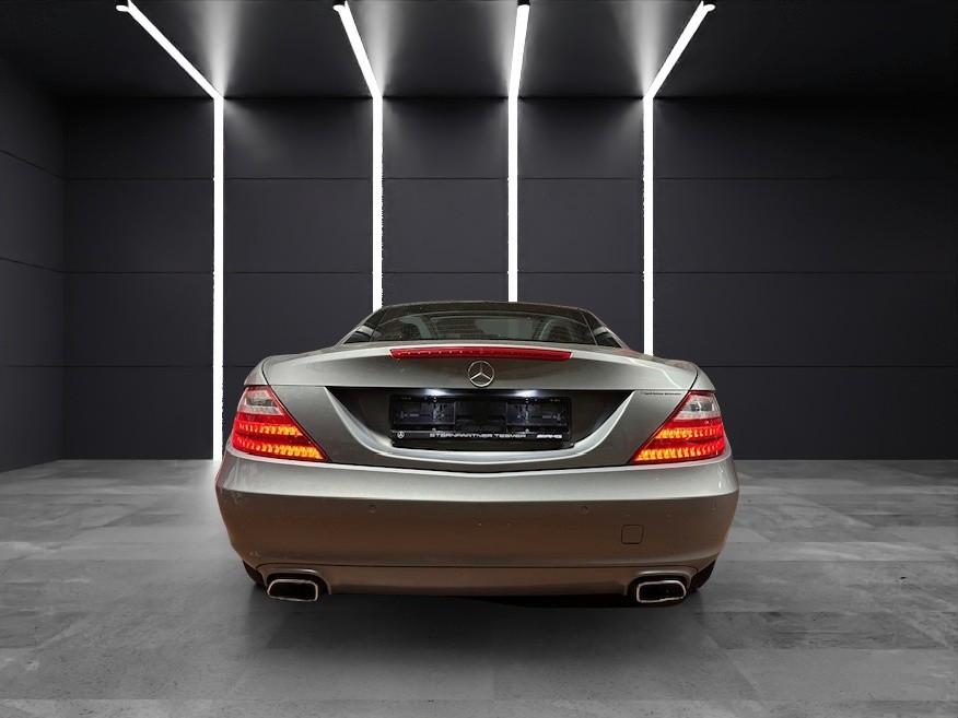 Mercedes-Benz SLK 250