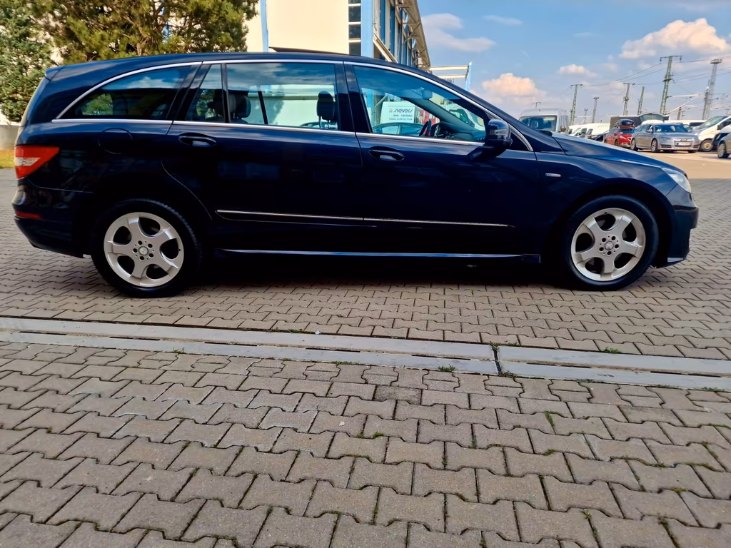 Mercedes-Benz R 350