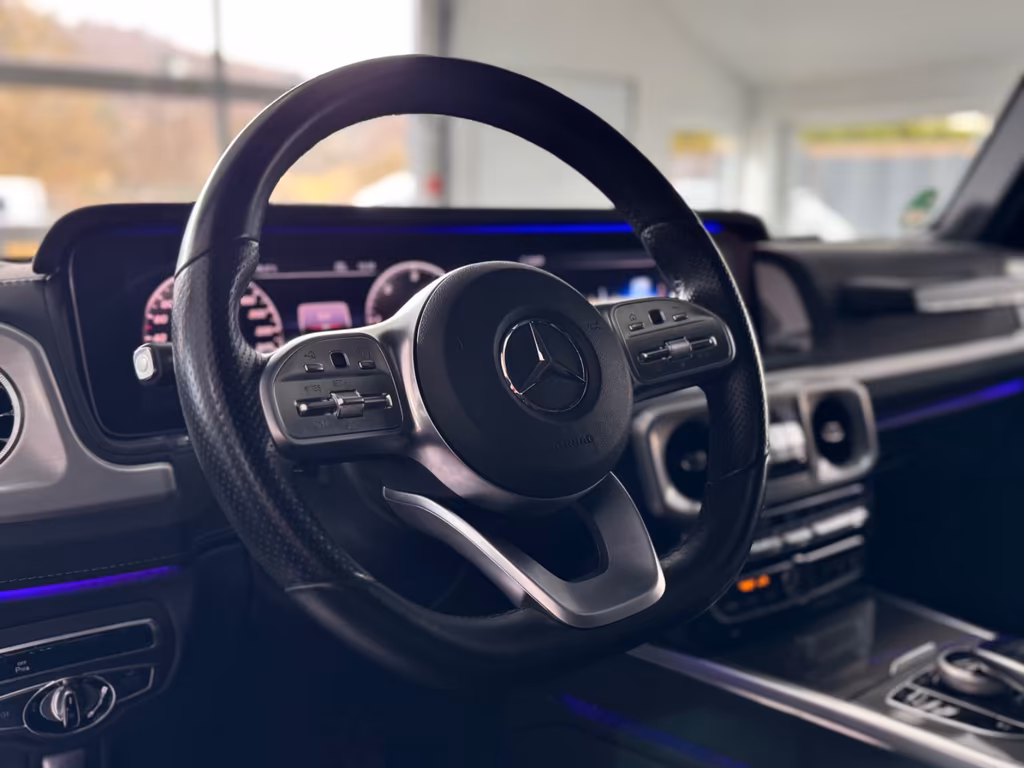 Mercedes-Benz G 400