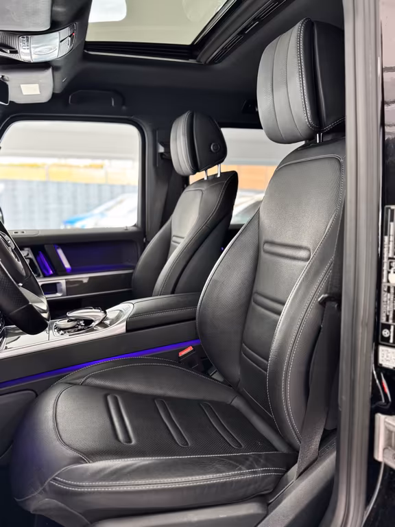 Mercedes-Benz G 400