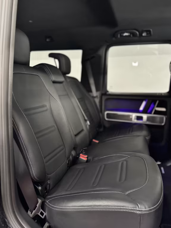 Mercedes-Benz G 400