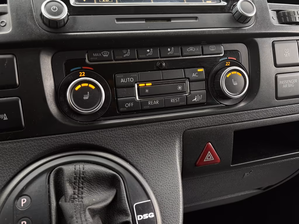 Volkswagen T5 Caravelle