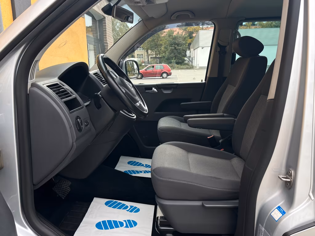 Volkswagen T5 Caravelle