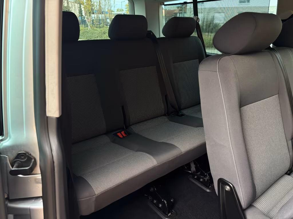 Volkswagen T5 Caravelle