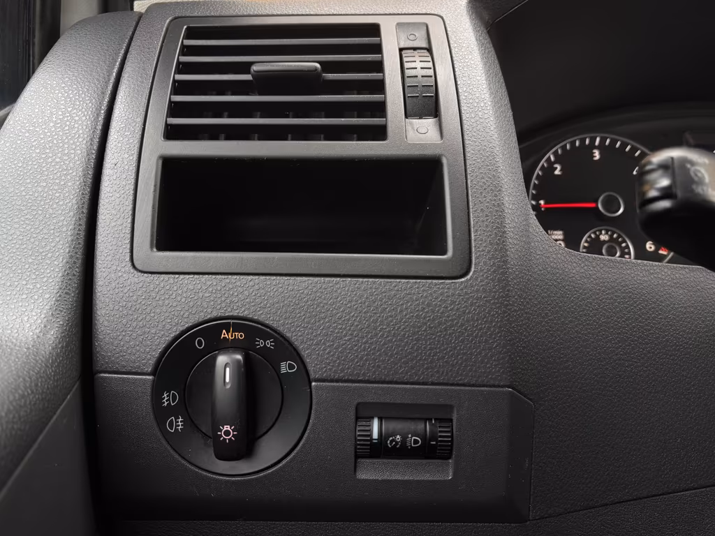Volkswagen T5 Caravelle