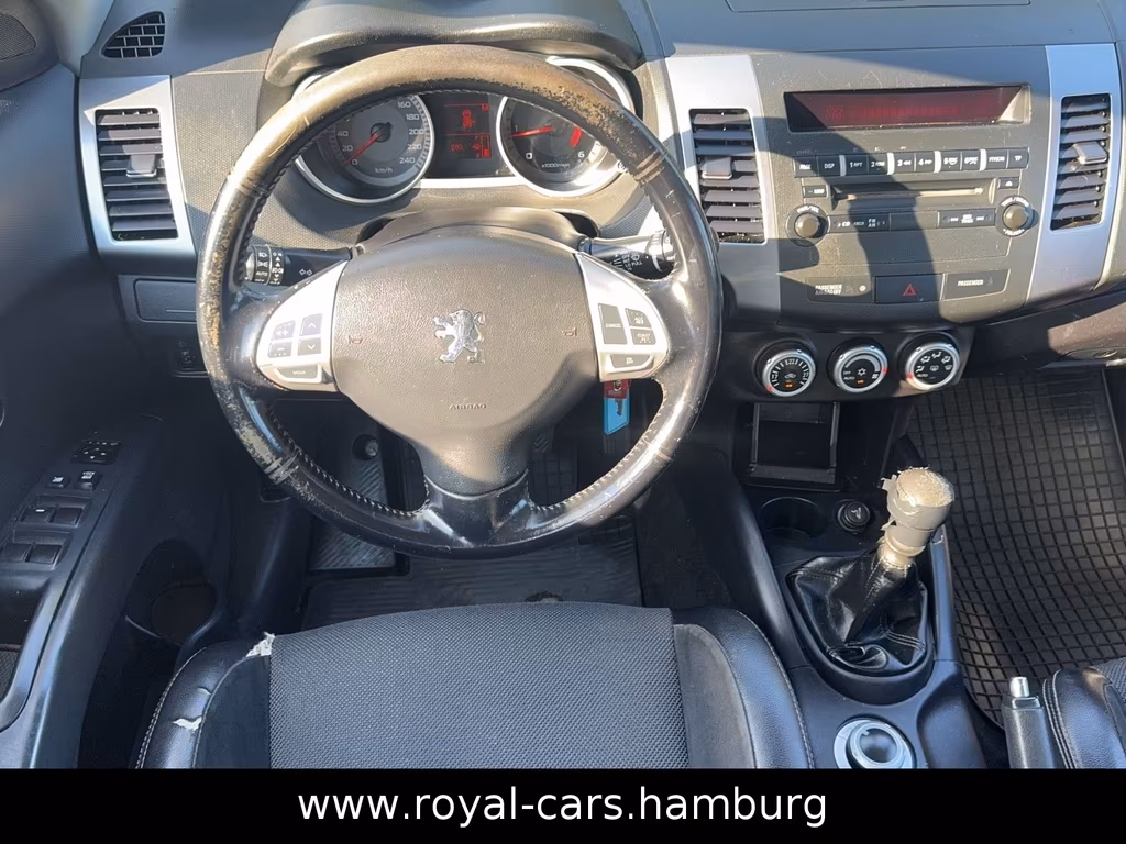 Peugeot 4007