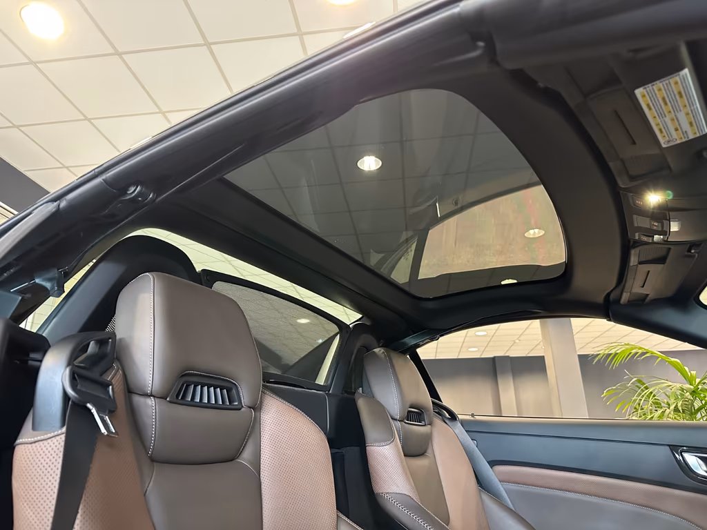 Mercedes-Benz SLK 250