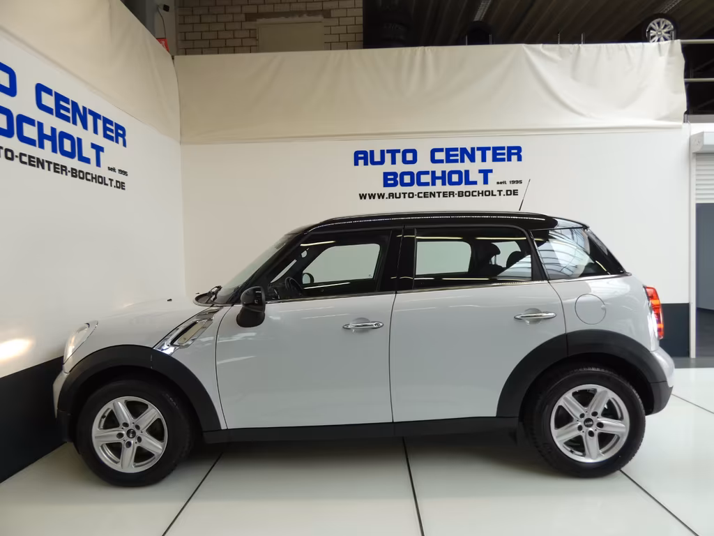 MINI Cooper Countryman