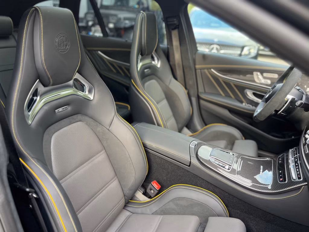 Mercedes-Benz E 63 AMG