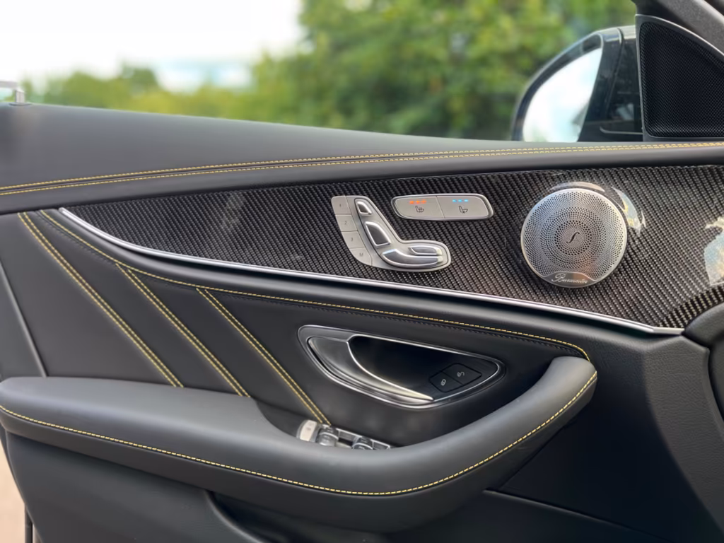 Mercedes-Benz E 63 AMG