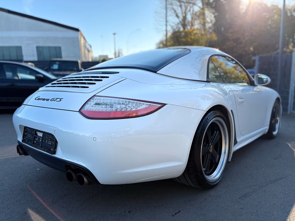 Porsche 997