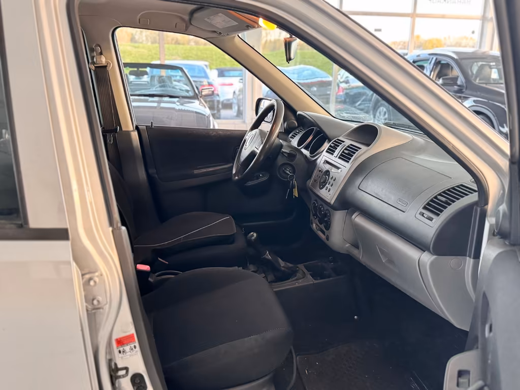 Subaru Justy