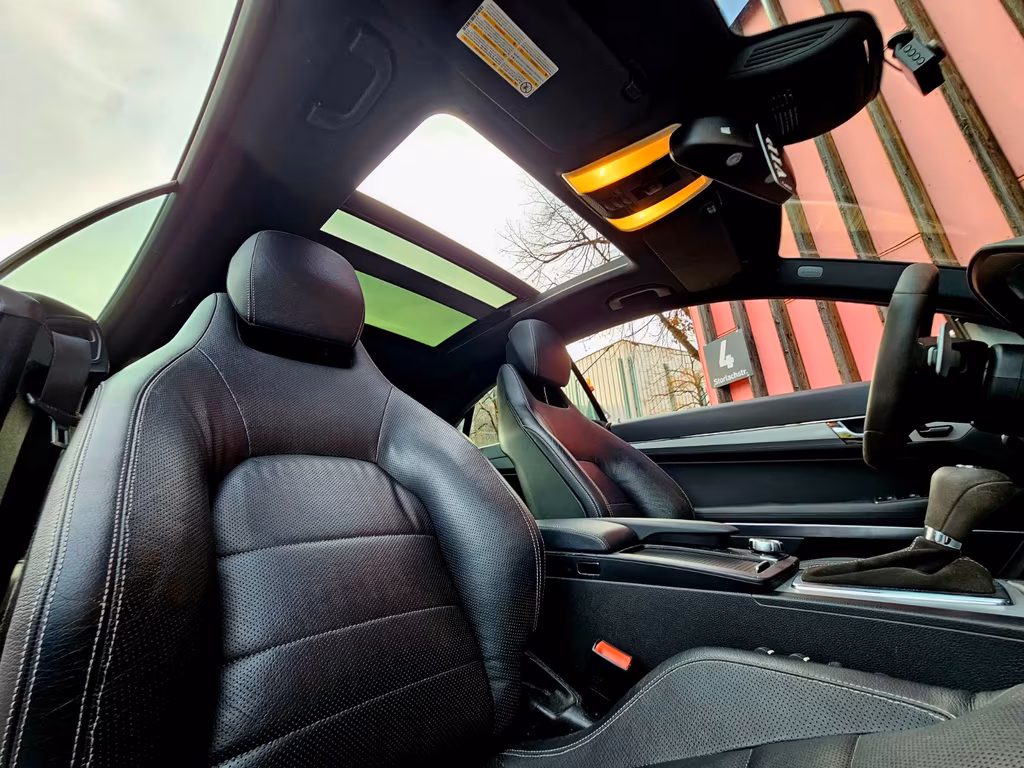 Mercedes-Benz E 500