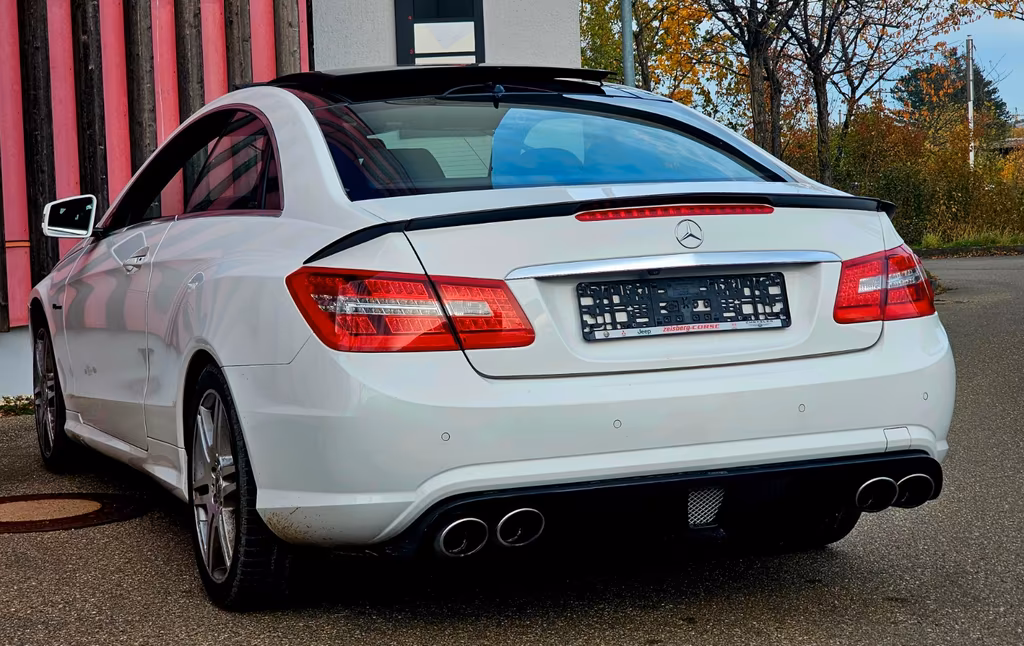 Mercedes-Benz E 500