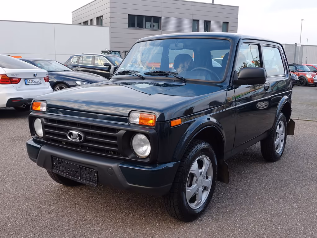 Lada Taiga