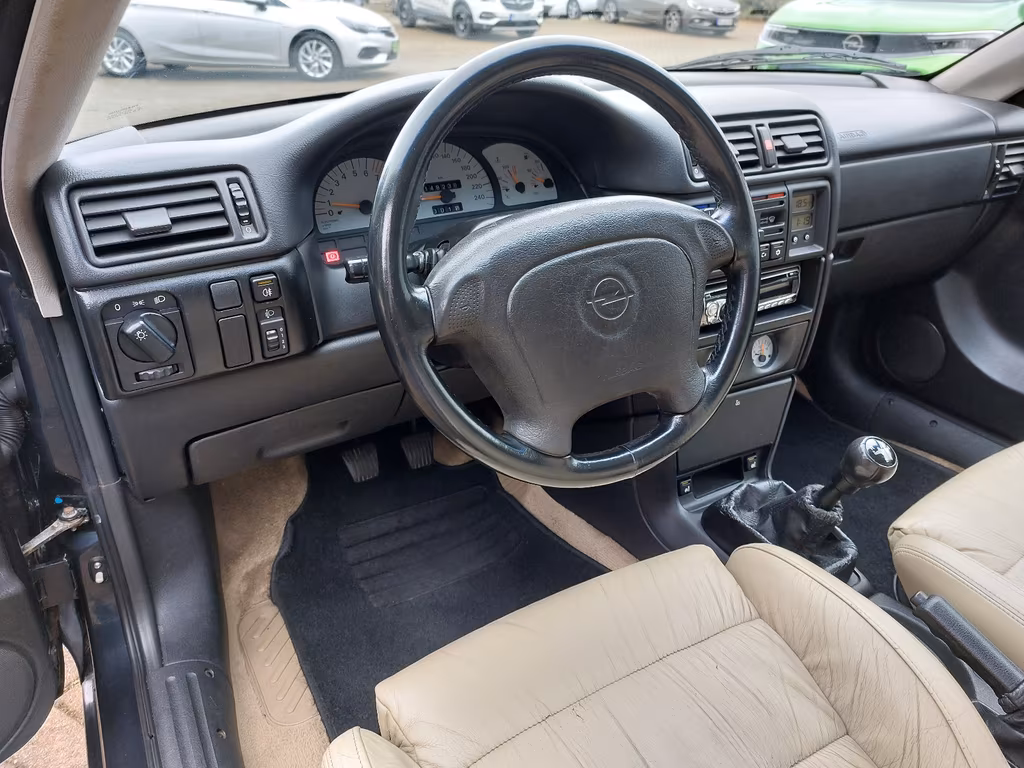 Opel Calibra