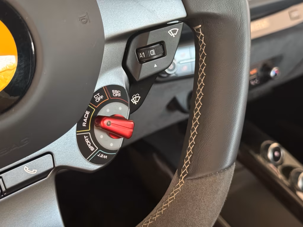 Ferrari 812
