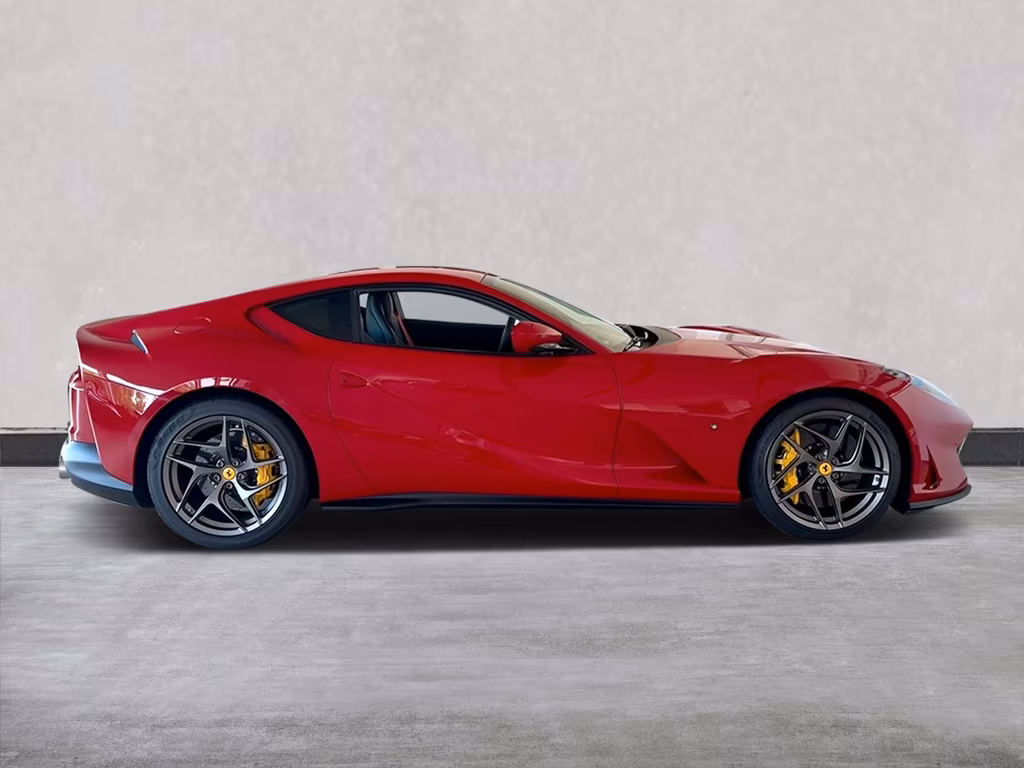 Ferrari 812