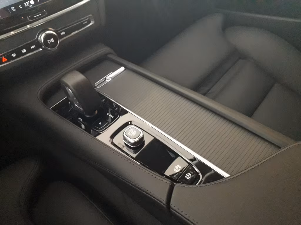 Volvo V90 Cross Country