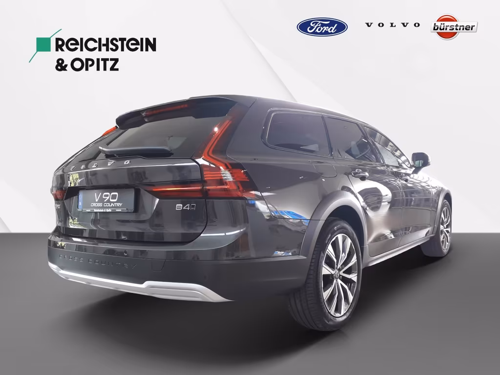 Volvo V90 Cross Country