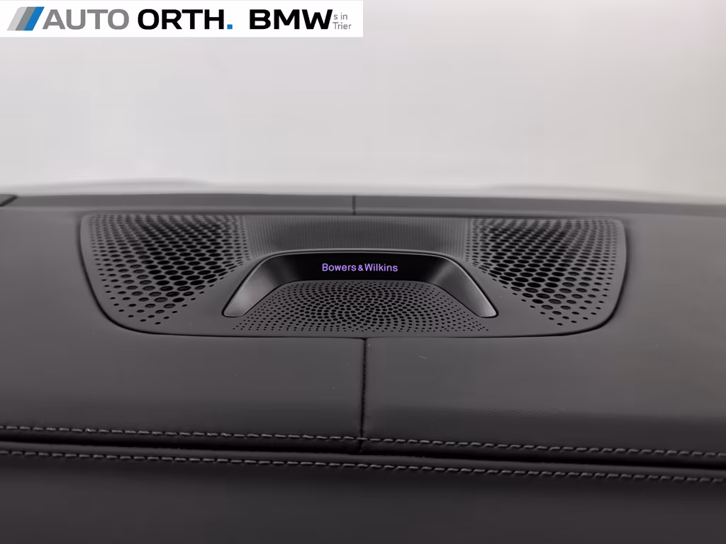 BMW X7 M50