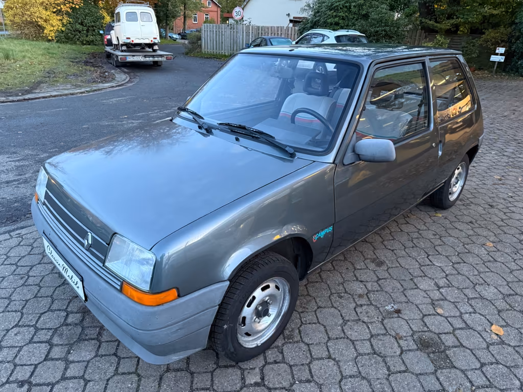 Renault R 5