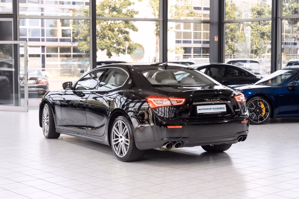 Maserati Ghibli