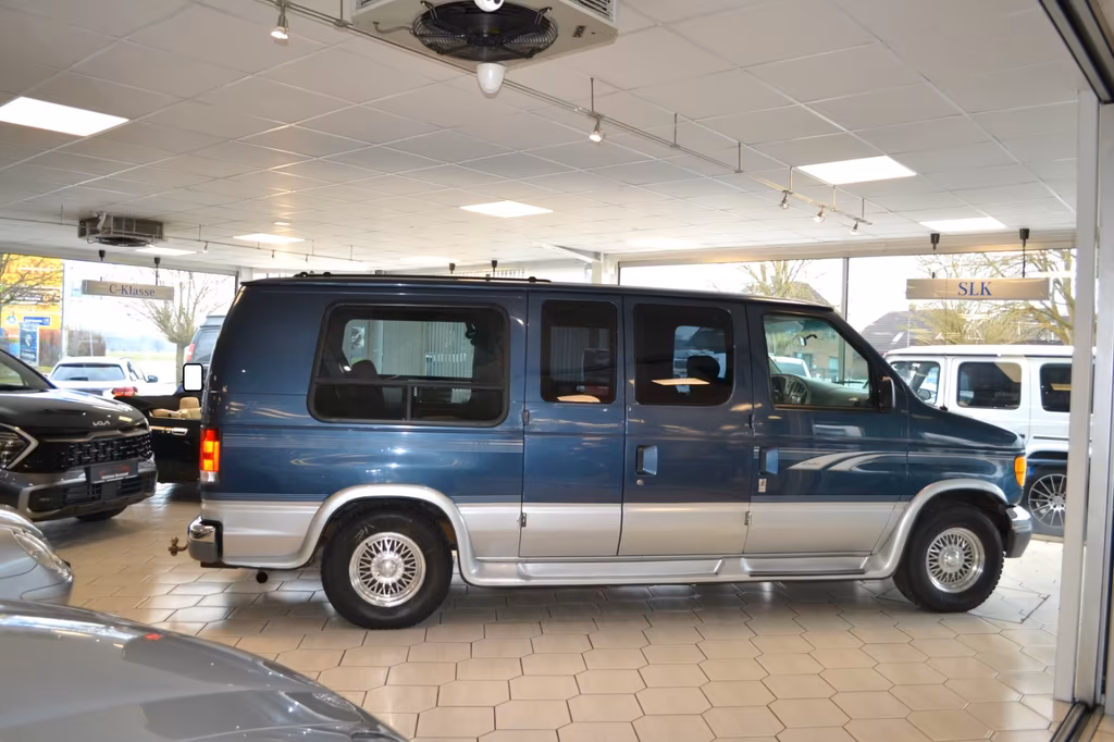 Ford Econoline