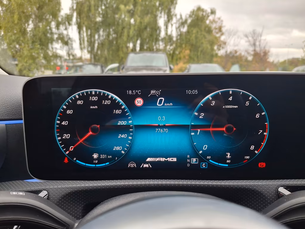 Mercedes-Benz A 35 AMG