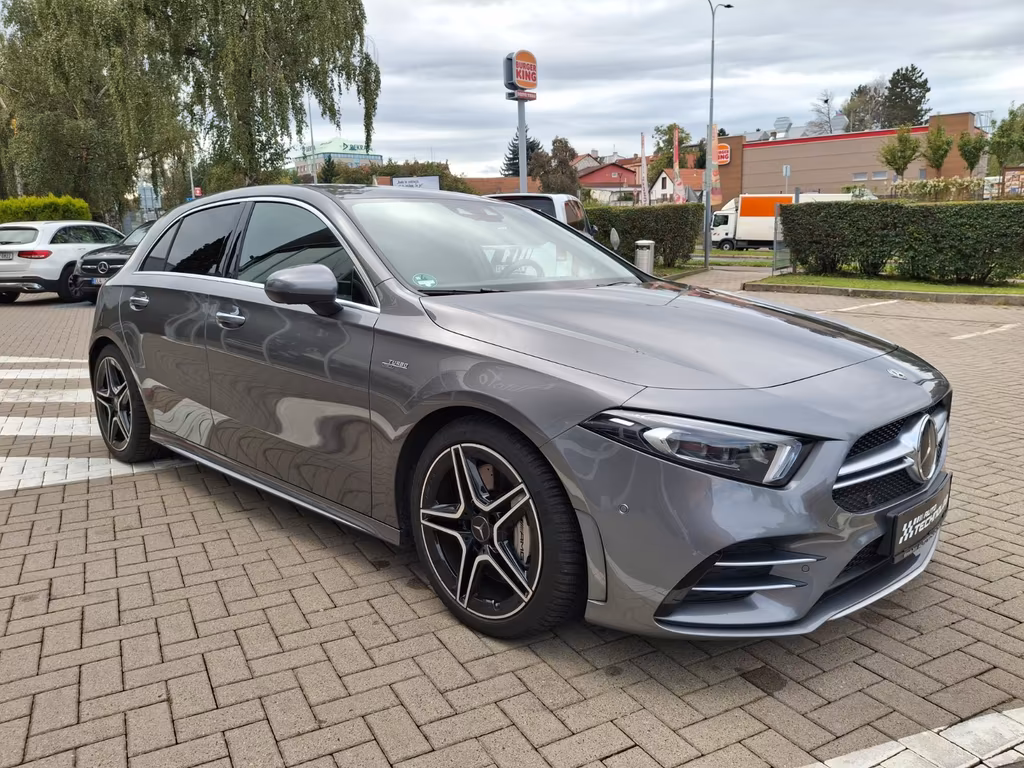 Mercedes-Benz A 35 AMG