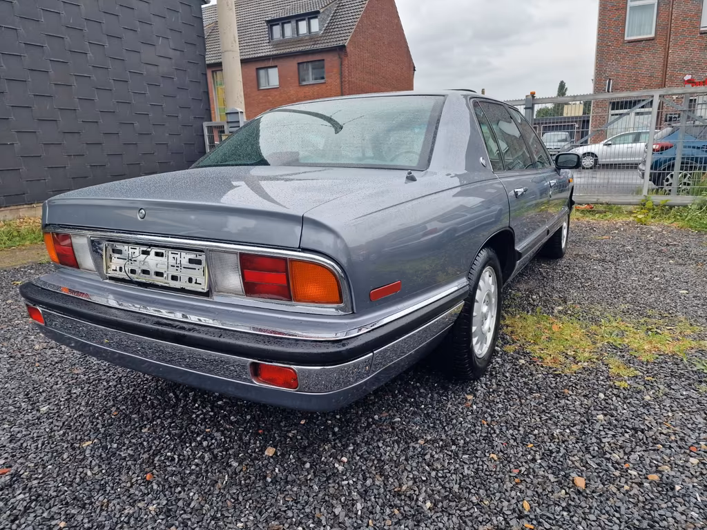 Buick Park Avenue
