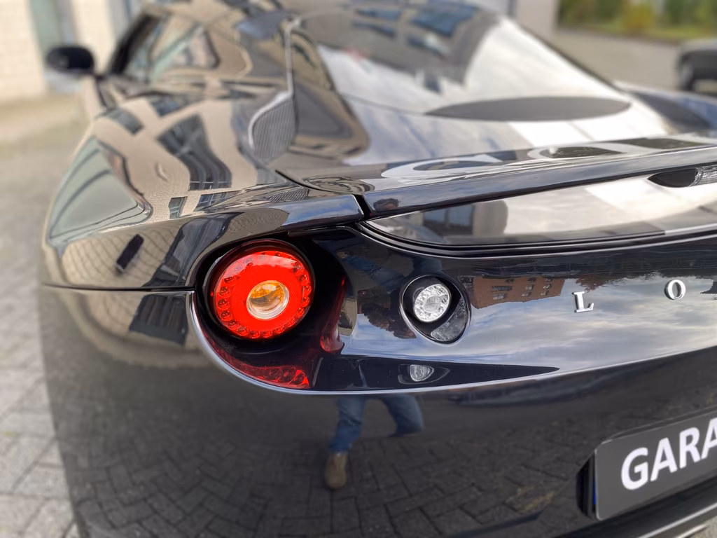 Lotus Evora