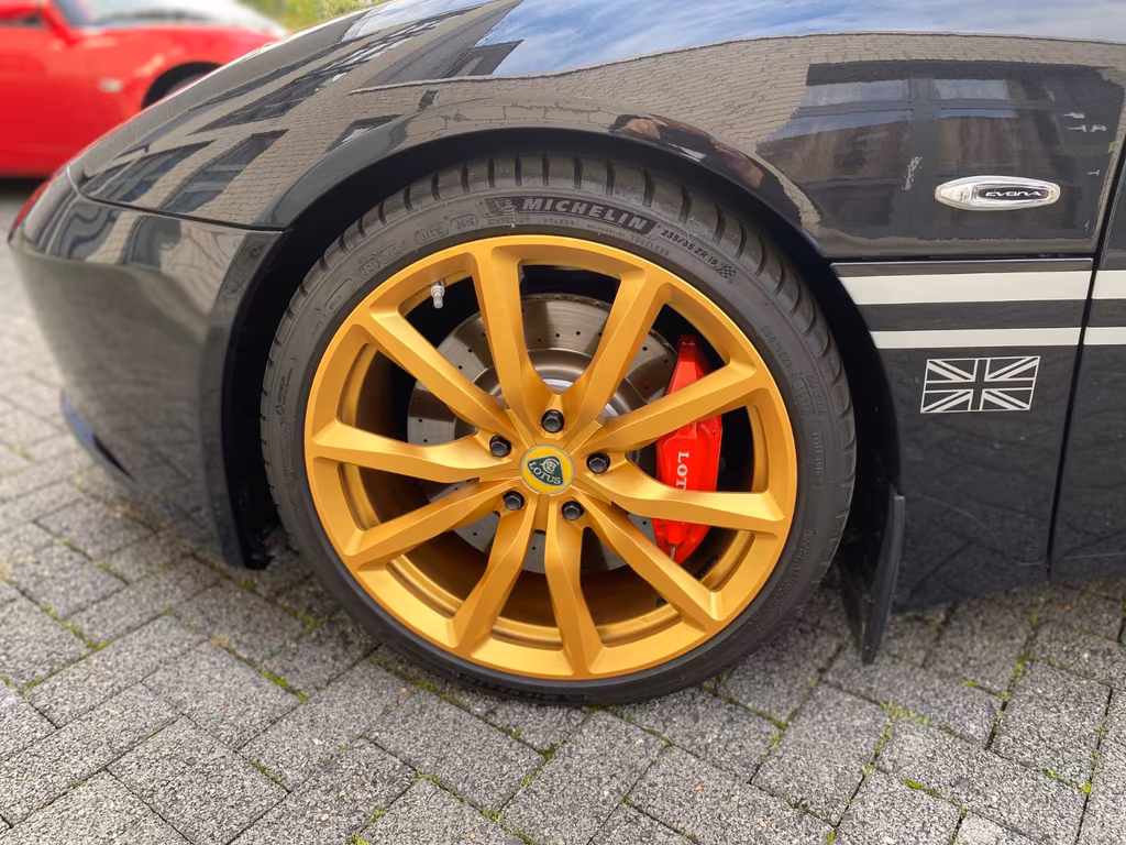 Lotus Evora