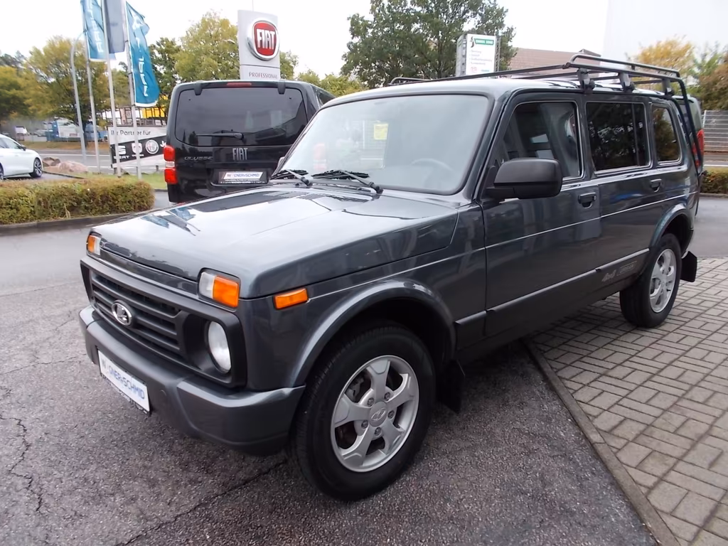 Lada Niva
