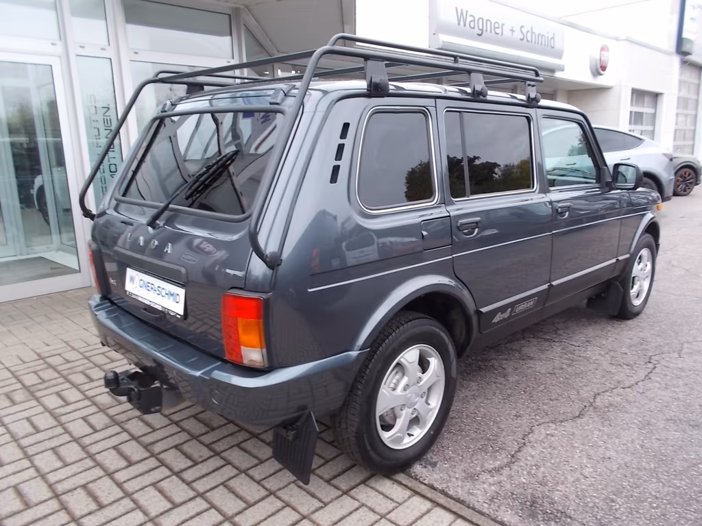 Lada Niva
