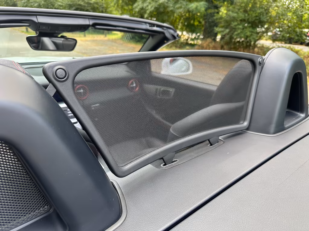 Mercedes-Benz SLC 200