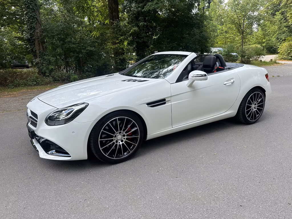 Mercedes-Benz SLC 200