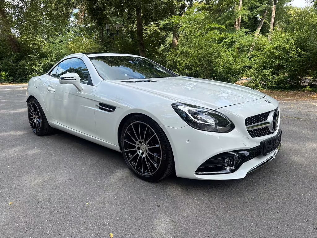 Mercedes-Benz SLC 200
