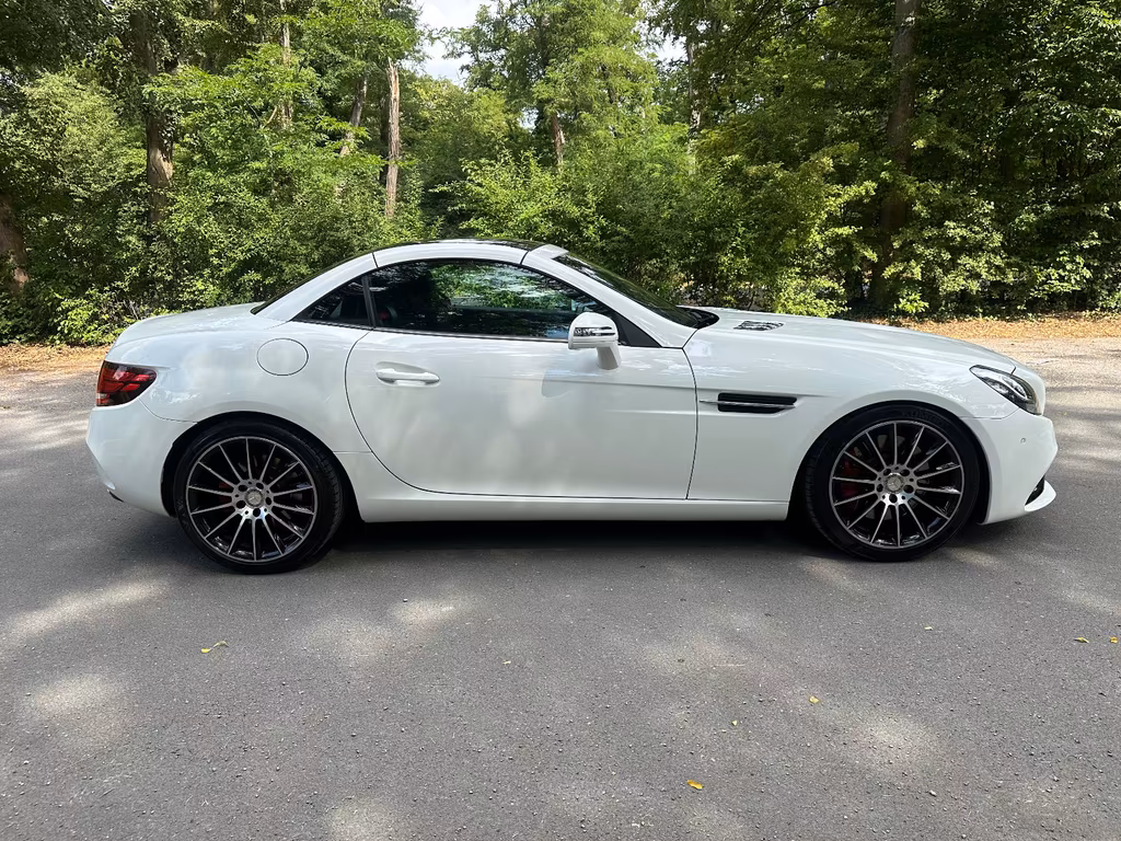 Mercedes-Benz SLC 200