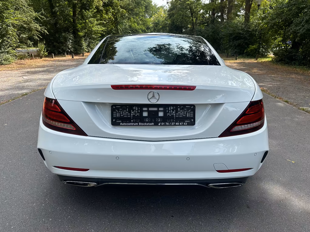 Mercedes-Benz SLC 200