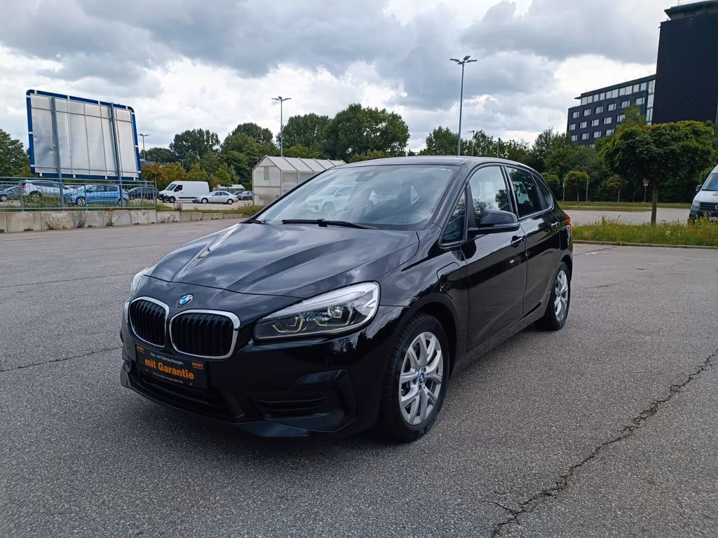 BMW 225